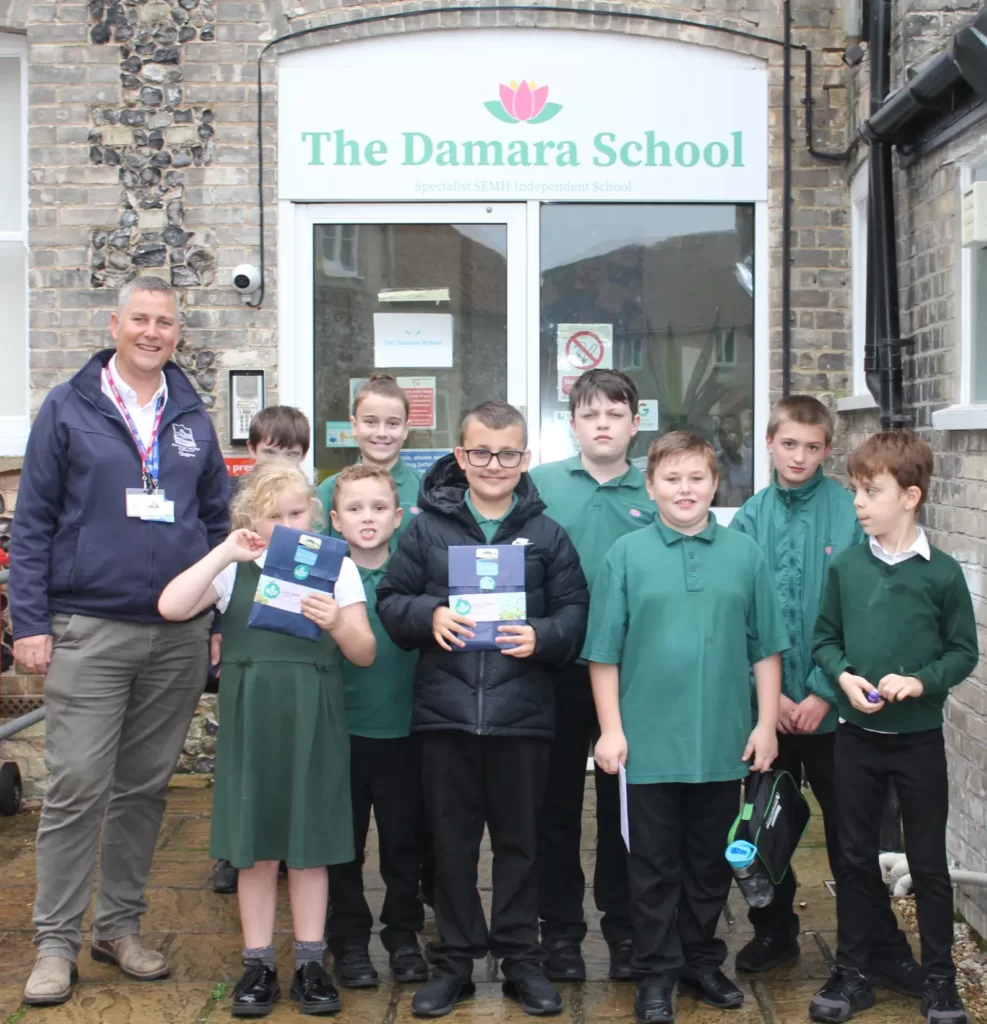 Demara group pic crop