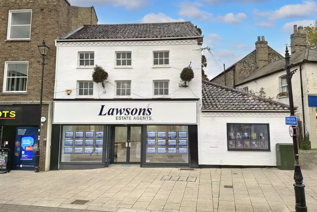 Local Agent Scoops Top Award About Thetford